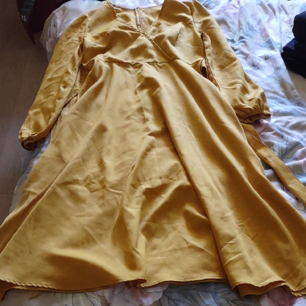 Elegant Mustard Summer Maxi Dress